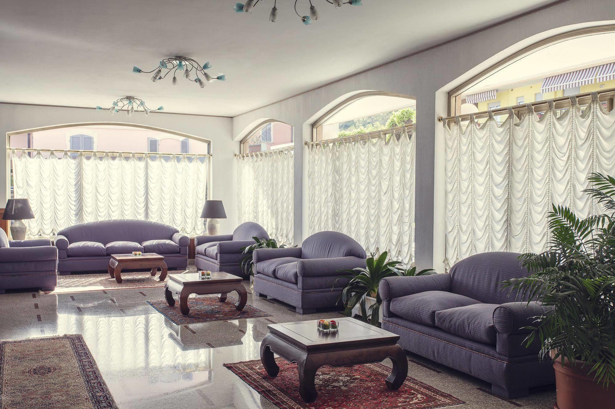 Tre Laghi Hotel Nebbiuno Ngoại thất bức ảnh