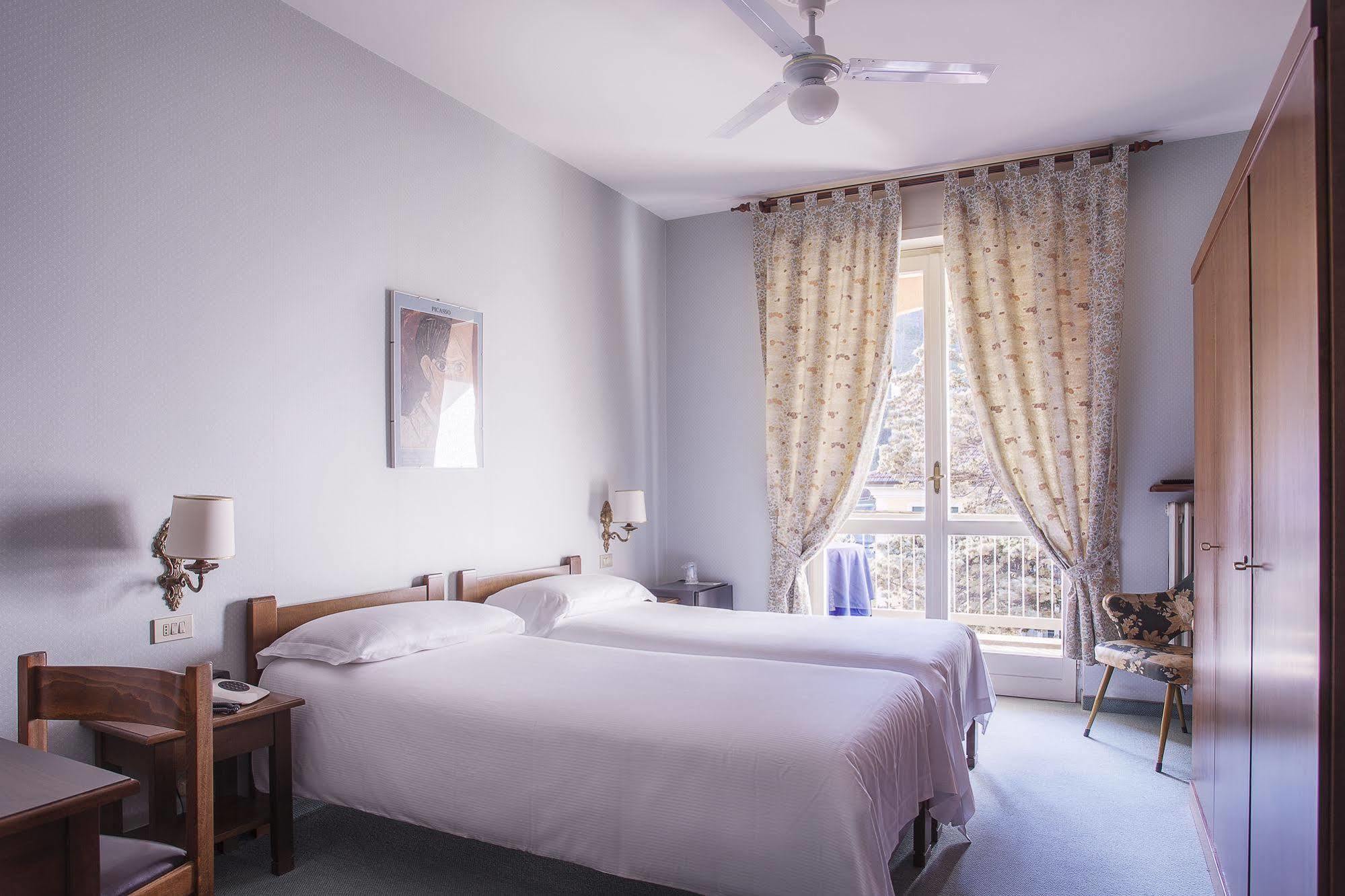 Tre Laghi Hotel Nebbiuno Ngoại thất bức ảnh