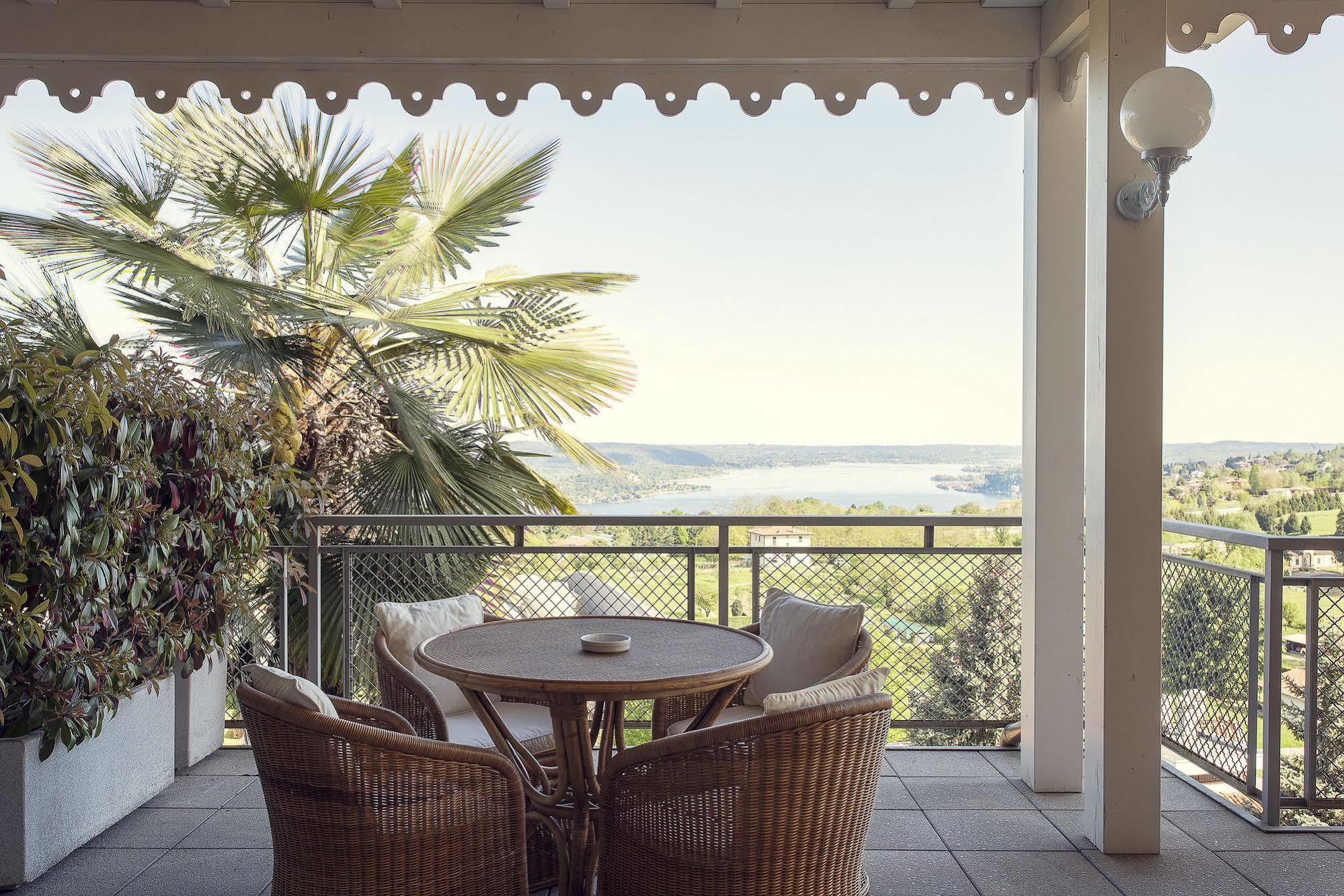 Tre Laghi Hotel Nebbiuno Ngoại thất bức ảnh