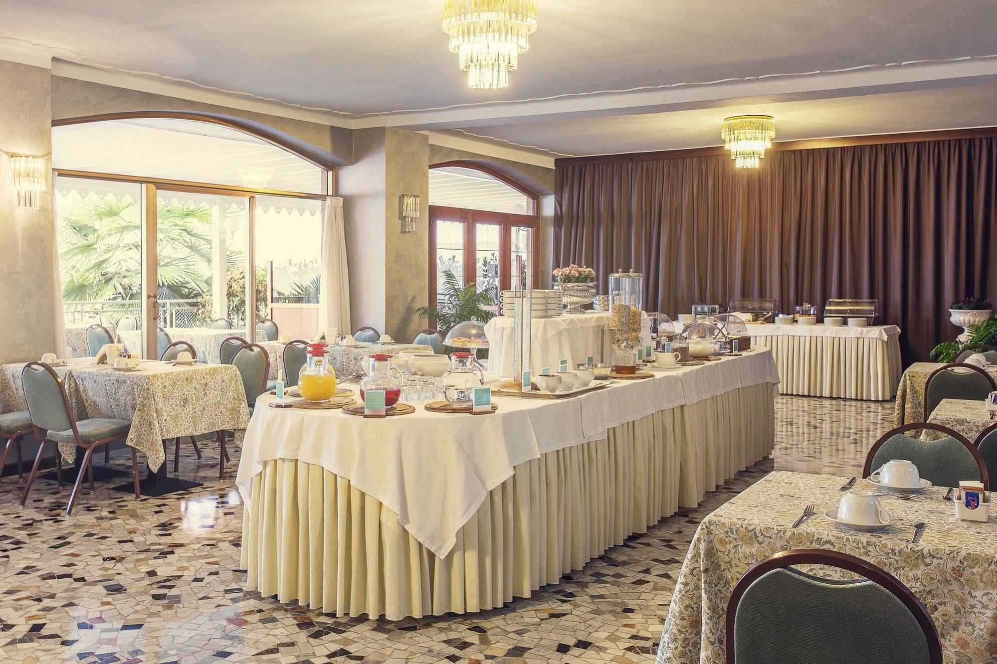 Tre Laghi Hotel Nebbiuno Ngoại thất bức ảnh